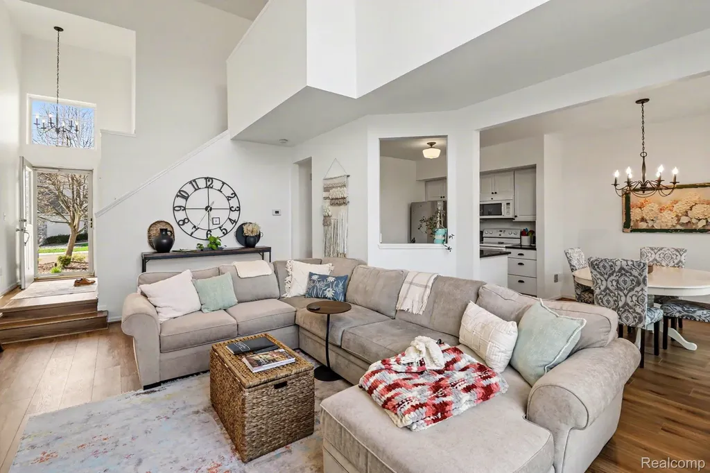 534 Dockside Circle Holly Township MI 48442