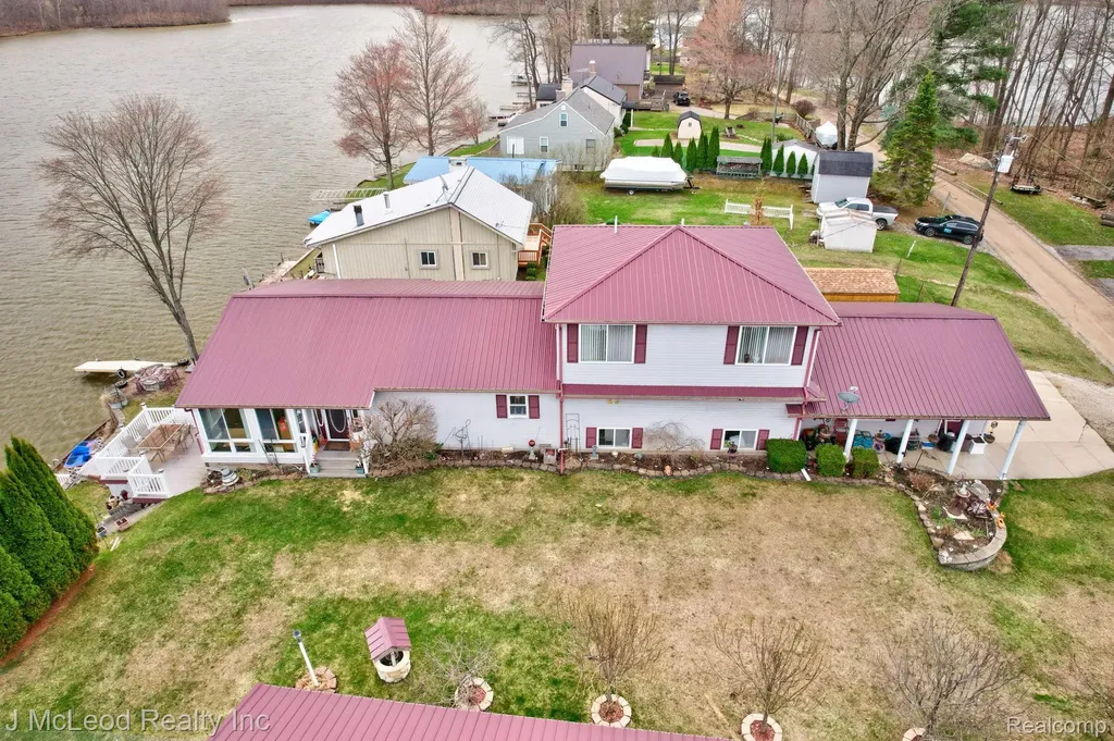 3021 Huston Drive Millington Township MI 48746
