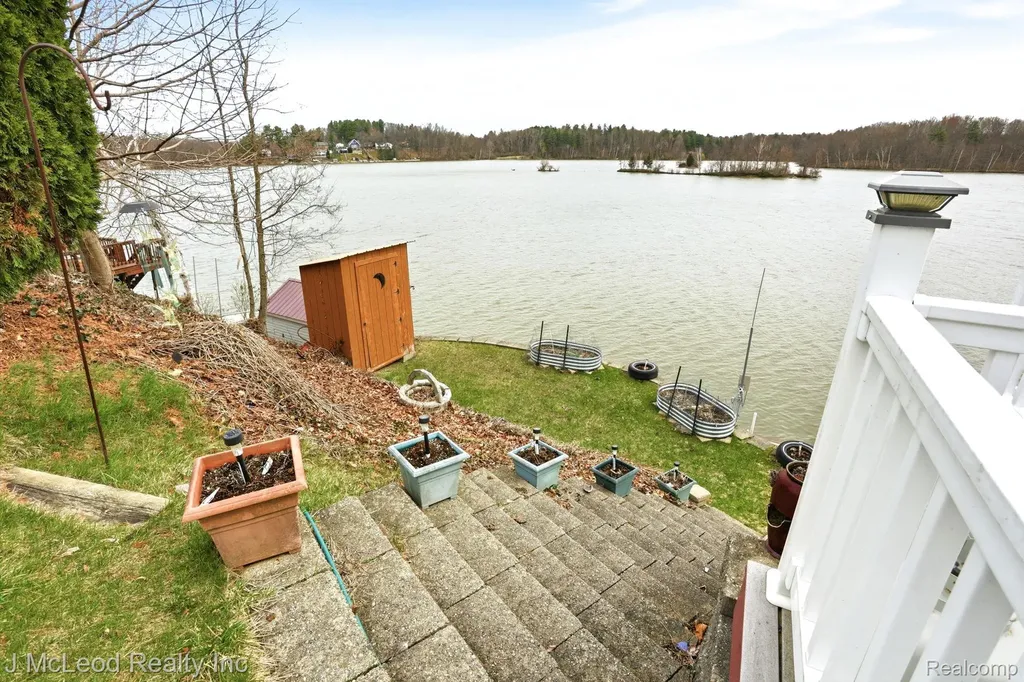 3021 Huston Drive Millington Township MI 48746