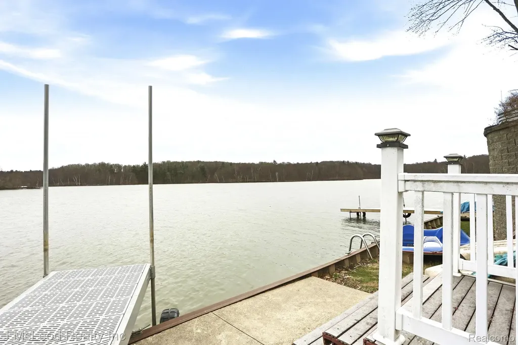 3021 Huston Drive Millington Township MI 48746