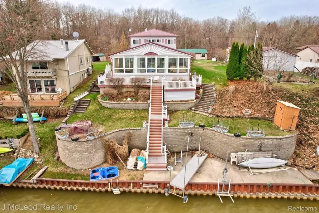 3021 Huston Drive Millington Township MI 48746