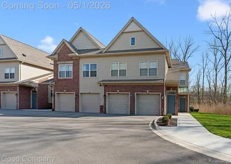 602 Pointe Drive Walled Lake City MI 48390