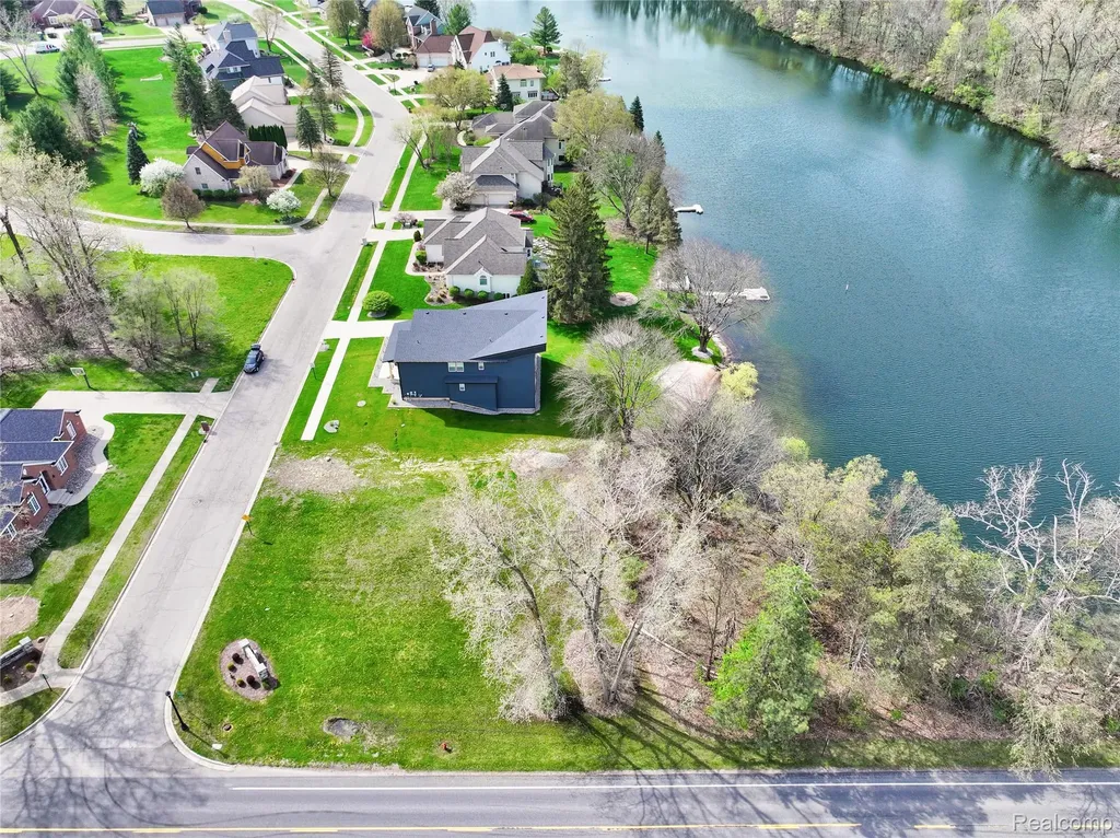 2745 Maritime Drive Delhi Charter Township MI 48911