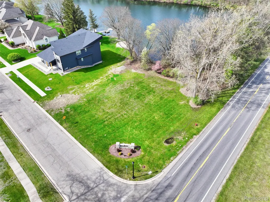 2745 Maritime Drive Delhi Charter Township MI 48911