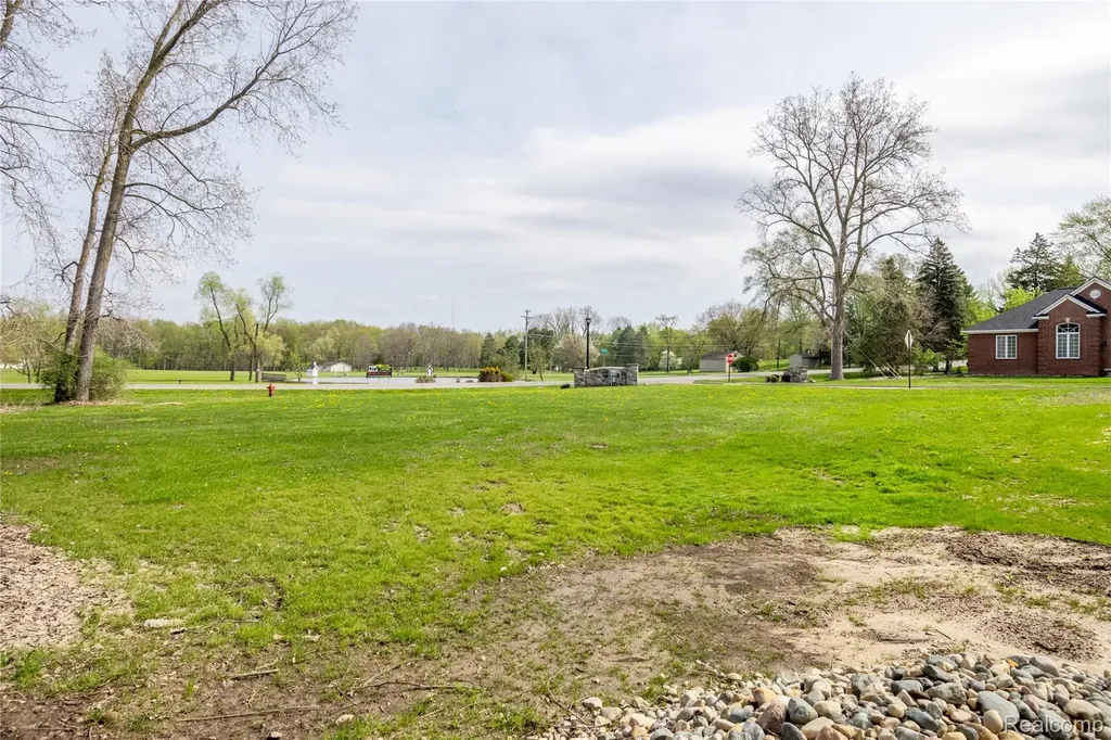 2745 Maritime Drive Delhi Charter Township MI 48911