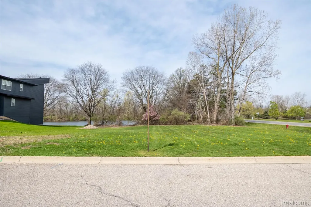 2745 Maritime Drive Delhi Charter Township MI 48911
