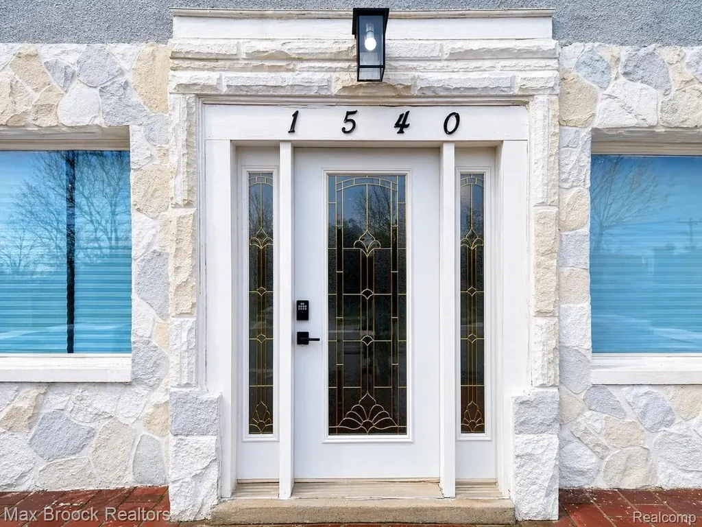 1540 Atkinson Street Detroit City MI 48206
