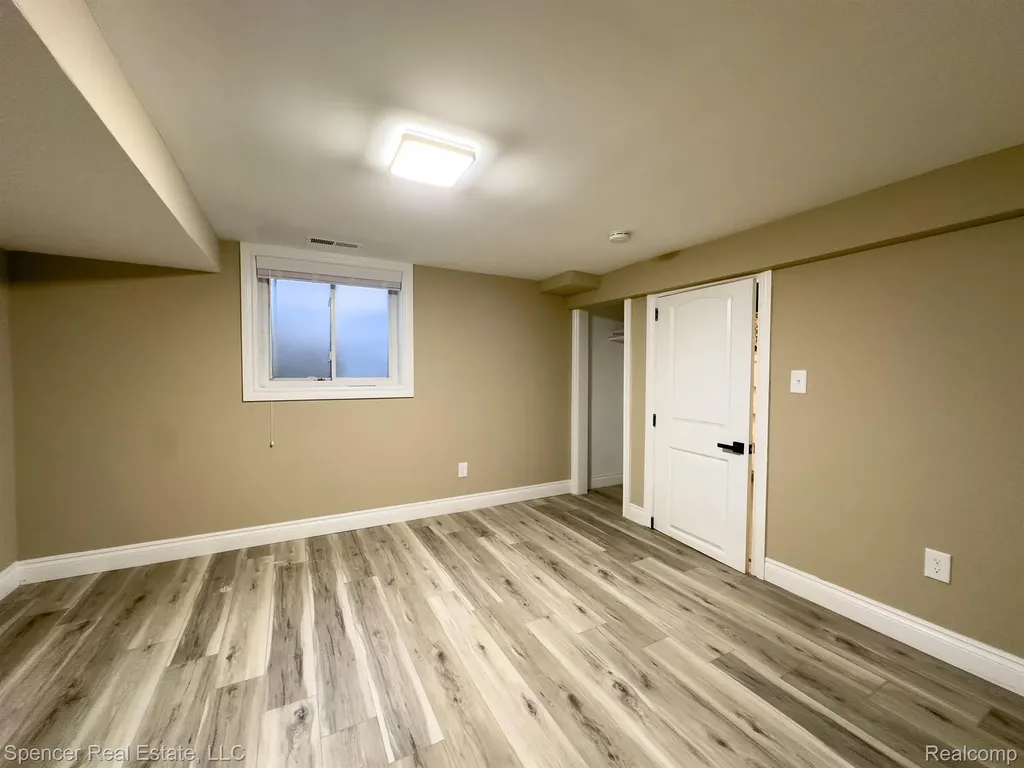 6596 Maple Drive Independence Charter Township MI 48346