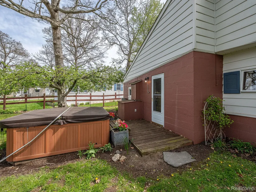 557 Alfred Street Columbia Township MI 49230