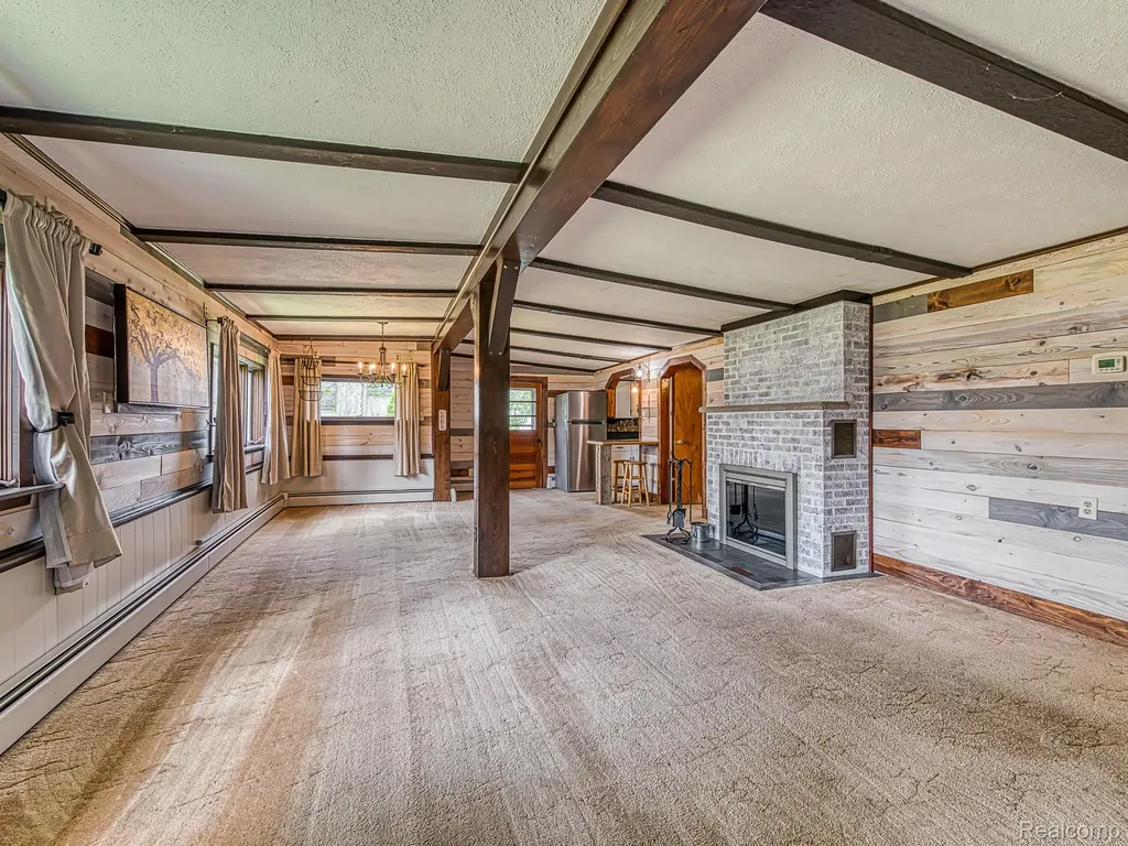 557 Alfred Street Columbia Township MI 49230