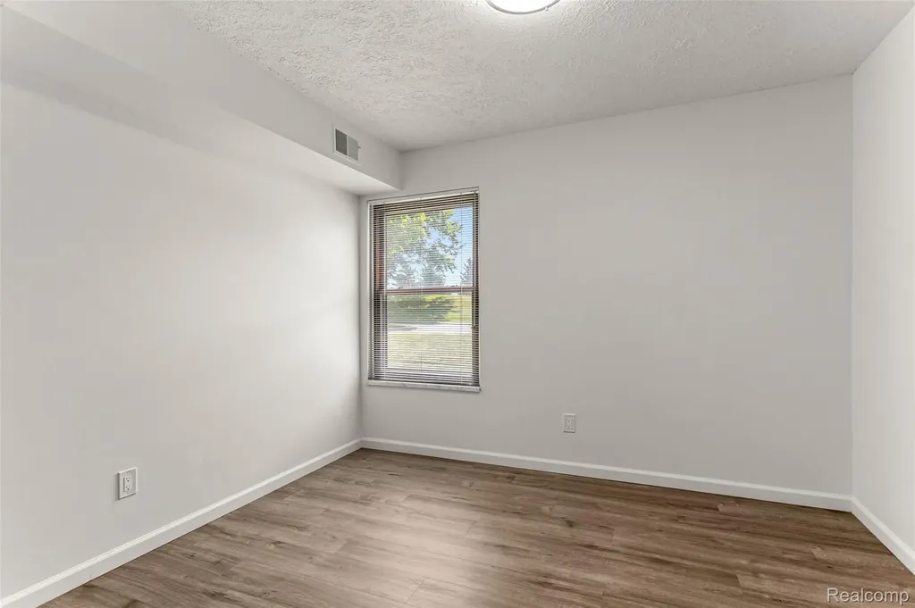 19623 Northridge Drive Northville City MI 48167
