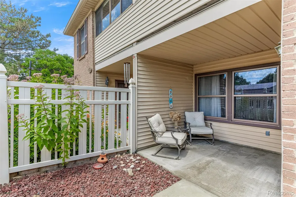 19623 Northridge Drive Northville City MI 48167