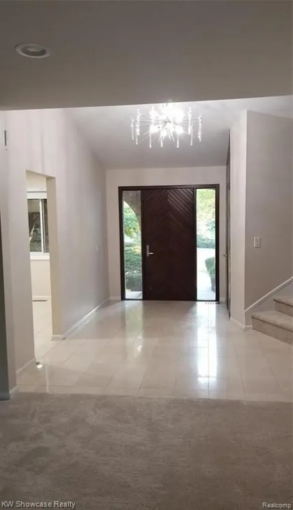 1728 Hiview Court Bloomfield Hills City MI 48302