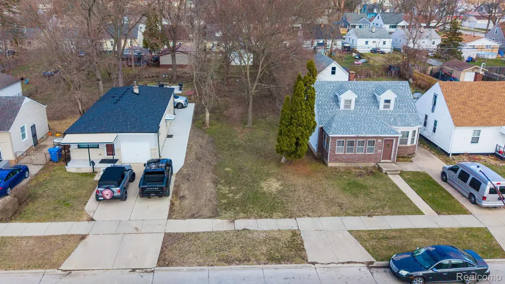 26166 Powers Avenue Dearborn Heights City MI 48125