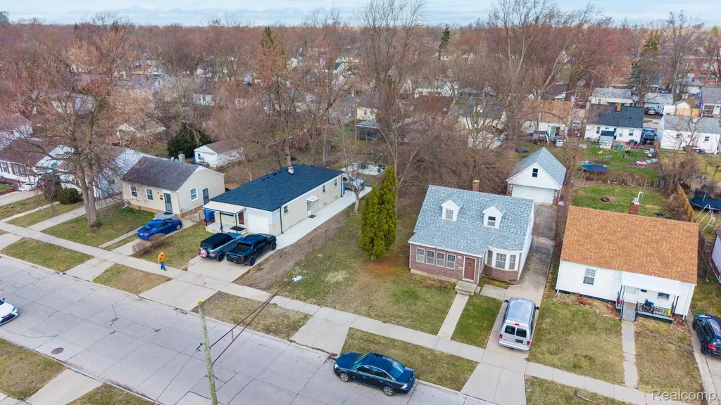 26166 Powers Avenue Dearborn Heights City MI 48125