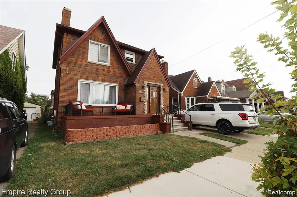 6932 Mead Street Dearborn City MI 48126
