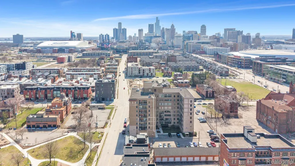 2915 John R Street Detroit City MI 48201