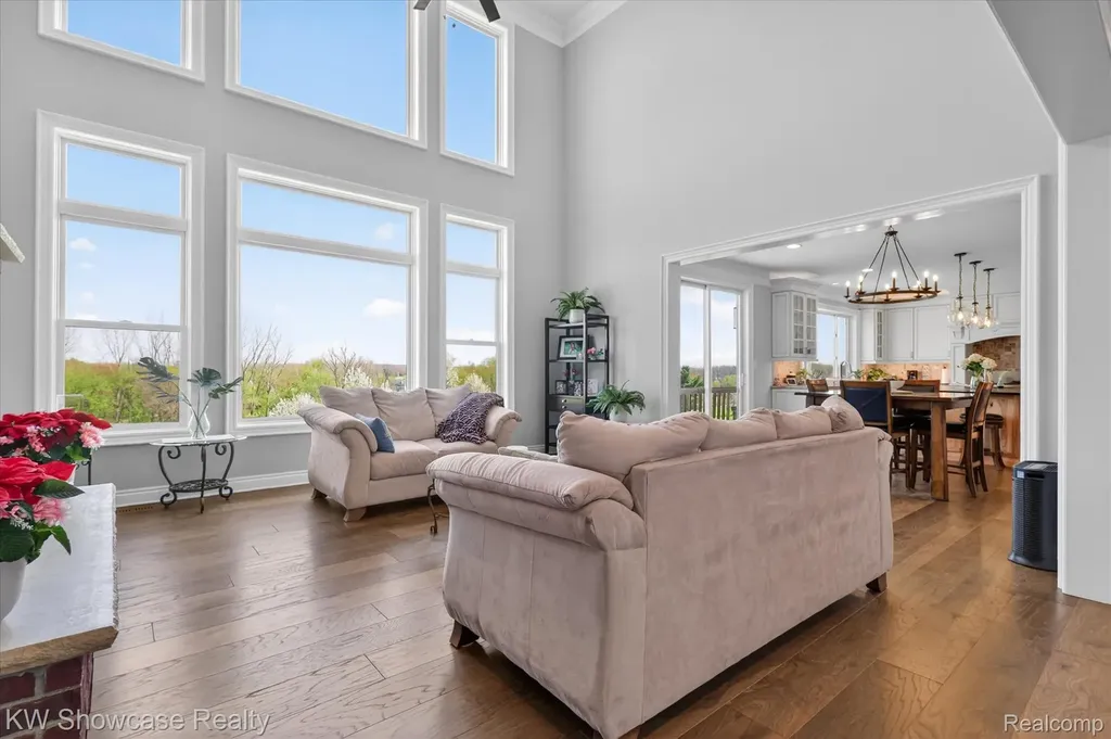 1881 Reidsview Drive White Lake Charter Township MI 48383