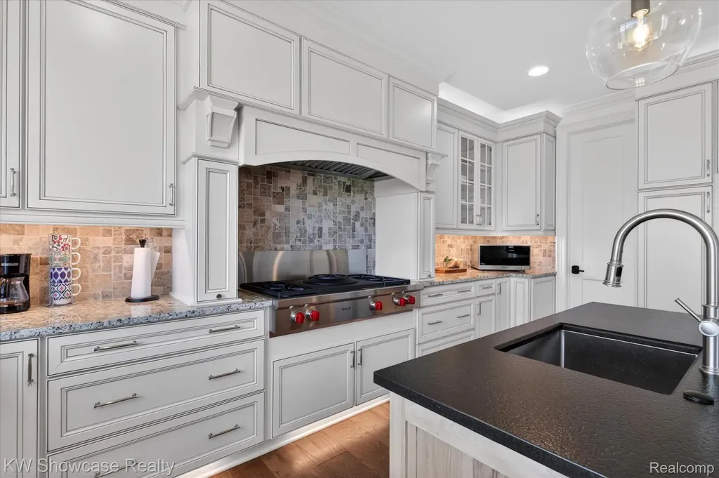 1881 Reidsview Drive White Lake Charter Township MI 48383
