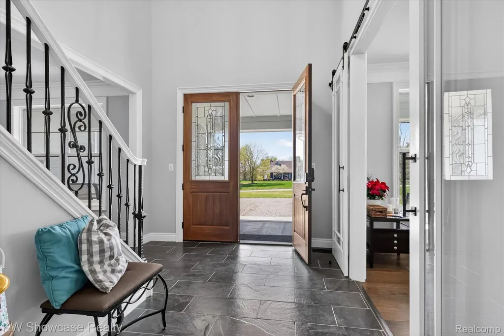 1881 Reidsview Drive White Lake Charter Township MI 48383