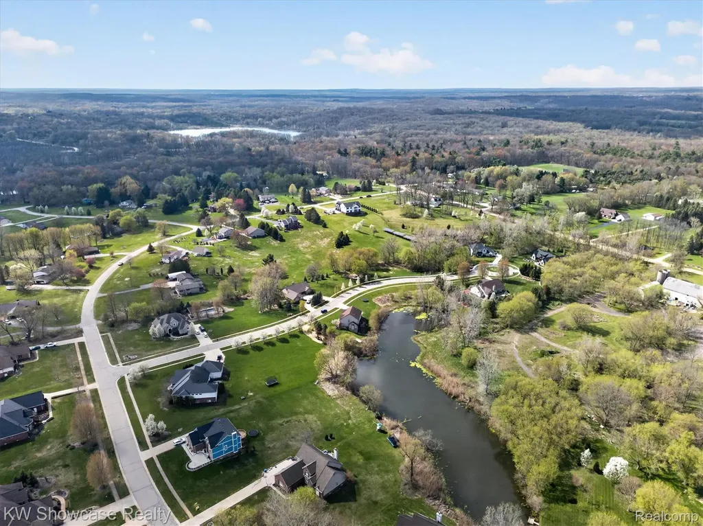 1881 Reidsview Drive White Lake Charter Township MI 48383