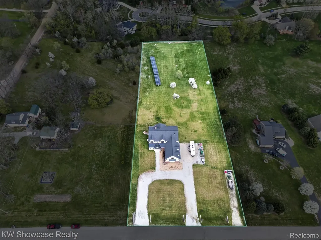 1881 Reidsview Drive White Lake Charter Township MI 48383