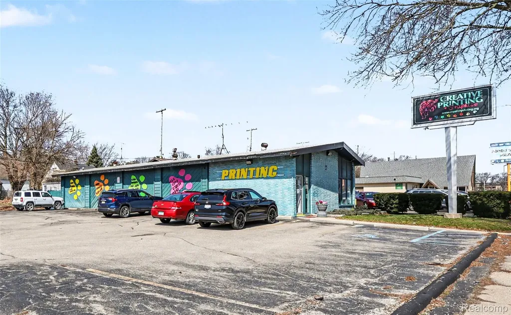 430 S Dort Highway Flint City MI 48503