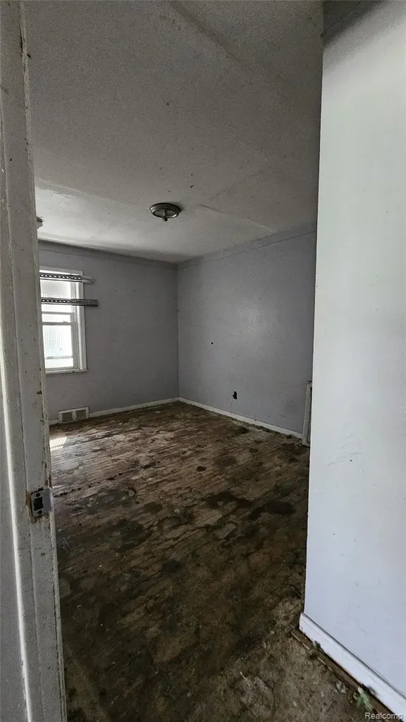 19783 Annott Street Detroit City MI 48205