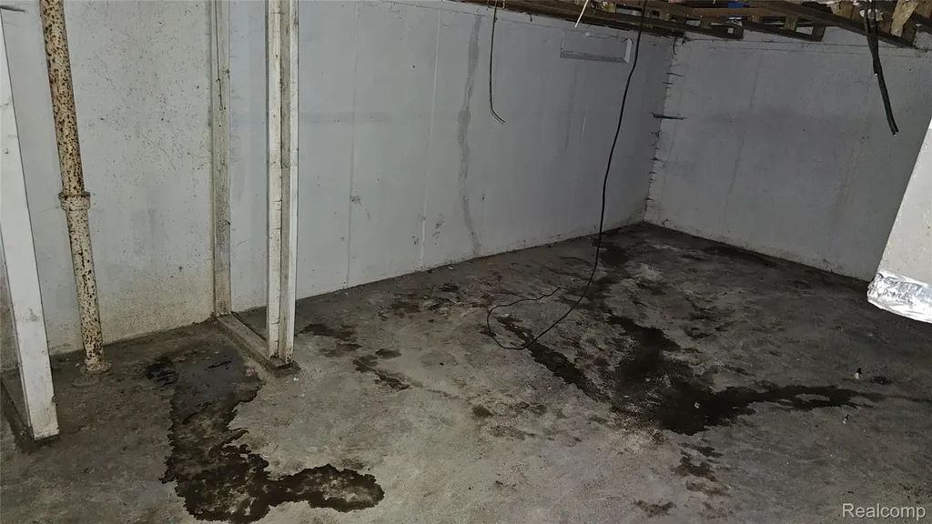 19783 Annott Street Detroit City MI 48205