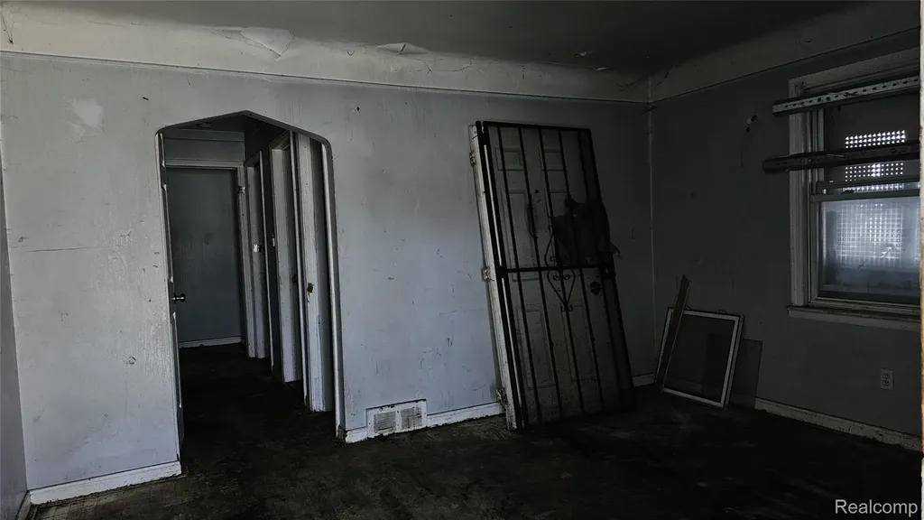 19783 Annott Street Detroit City MI 48205