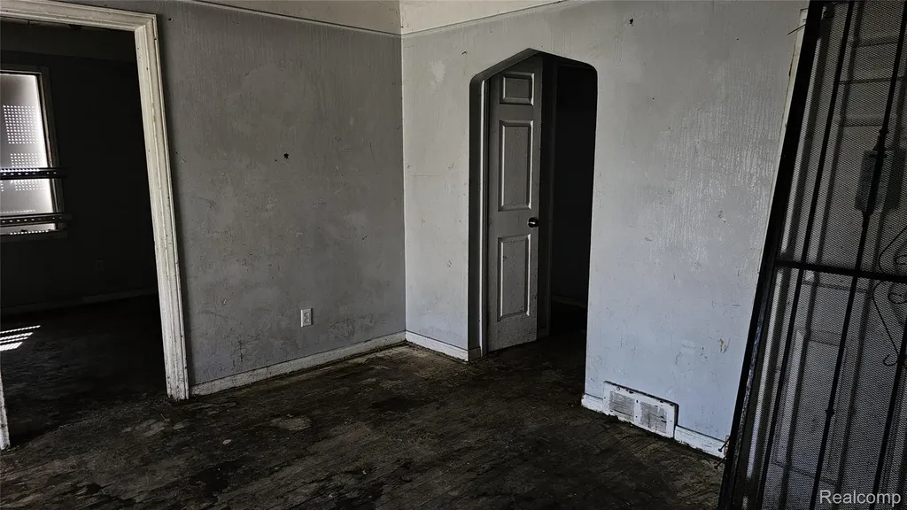 19783 Annott Street Detroit City MI 48205