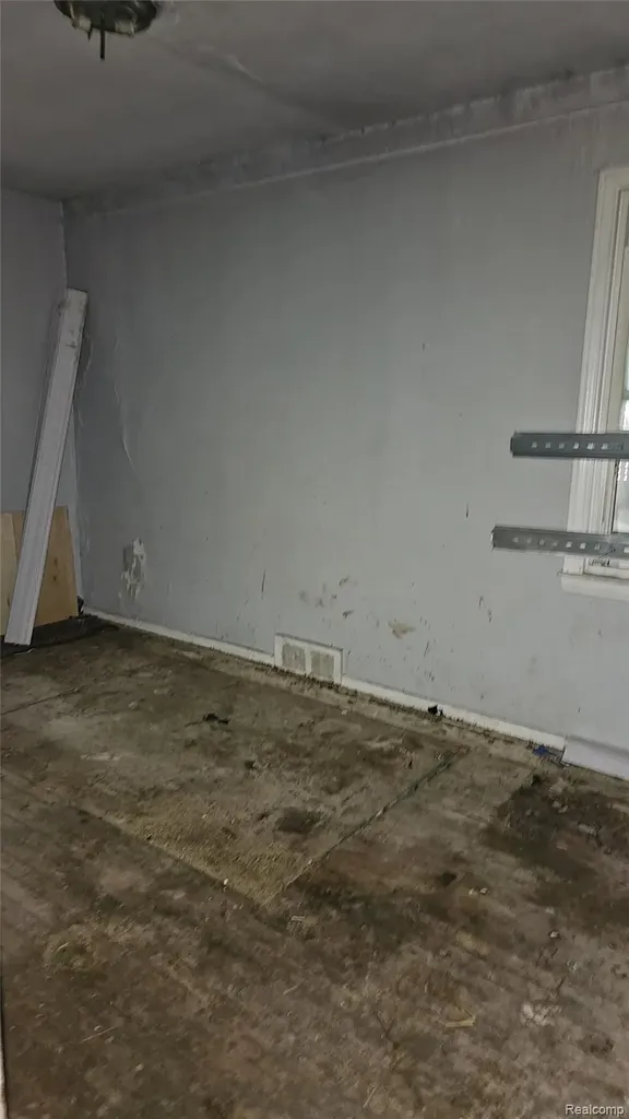19783 Annott Street Detroit City MI 48205