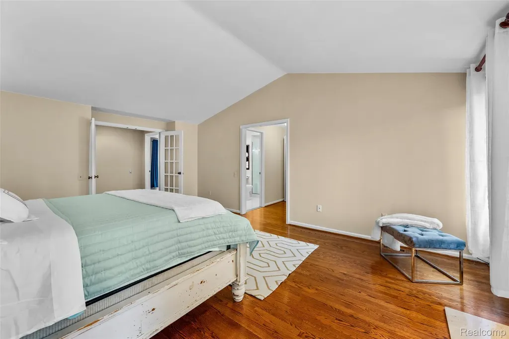1204 S Timberview Trail Bloomfield Hills City MI 48304