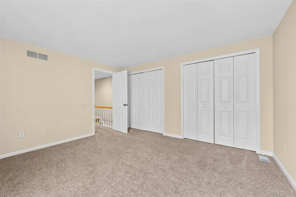 1204 S Timberview Trail Bloomfield Hills City MI 48304