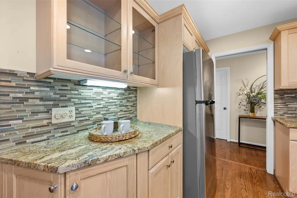 1204 S Timberview Trail Bloomfield Hills City MI 48304