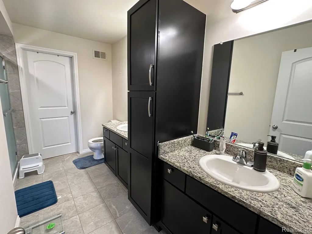 1216 Orchid Circle Canton Charter Township MI 48187