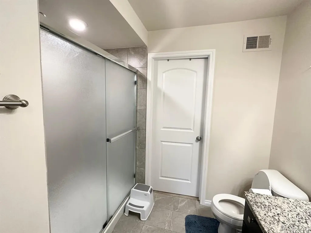 1216 Orchid Circle Canton Charter Township MI 48187