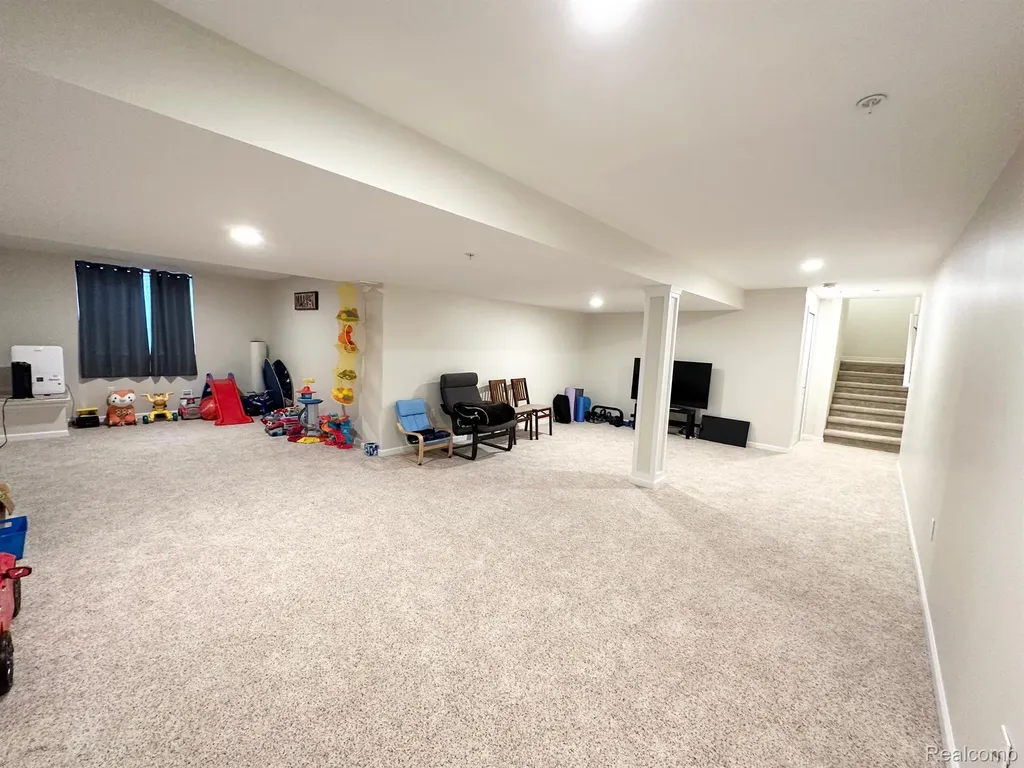 1216 Orchid Circle Canton Charter Township MI 48187