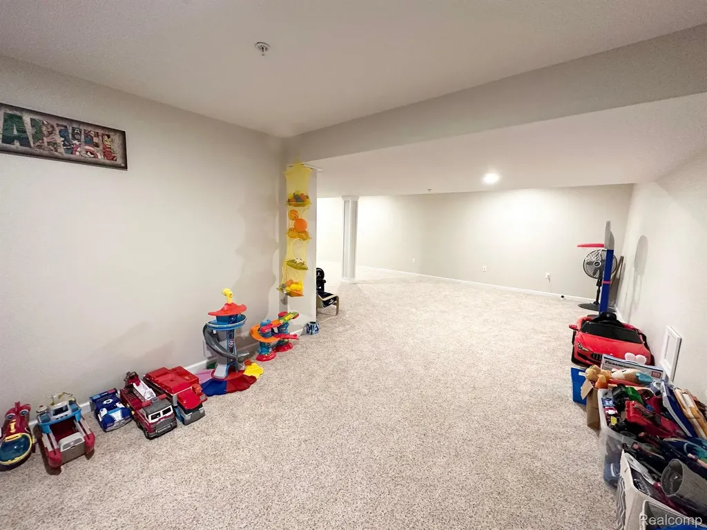 1216 Orchid Circle Canton Charter Township MI 48187