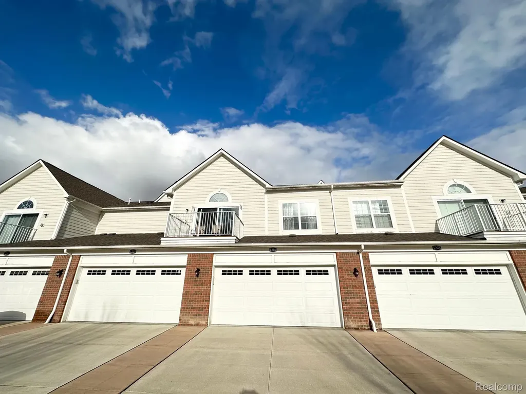 1216 Orchid Circle Canton Charter Township MI 48187