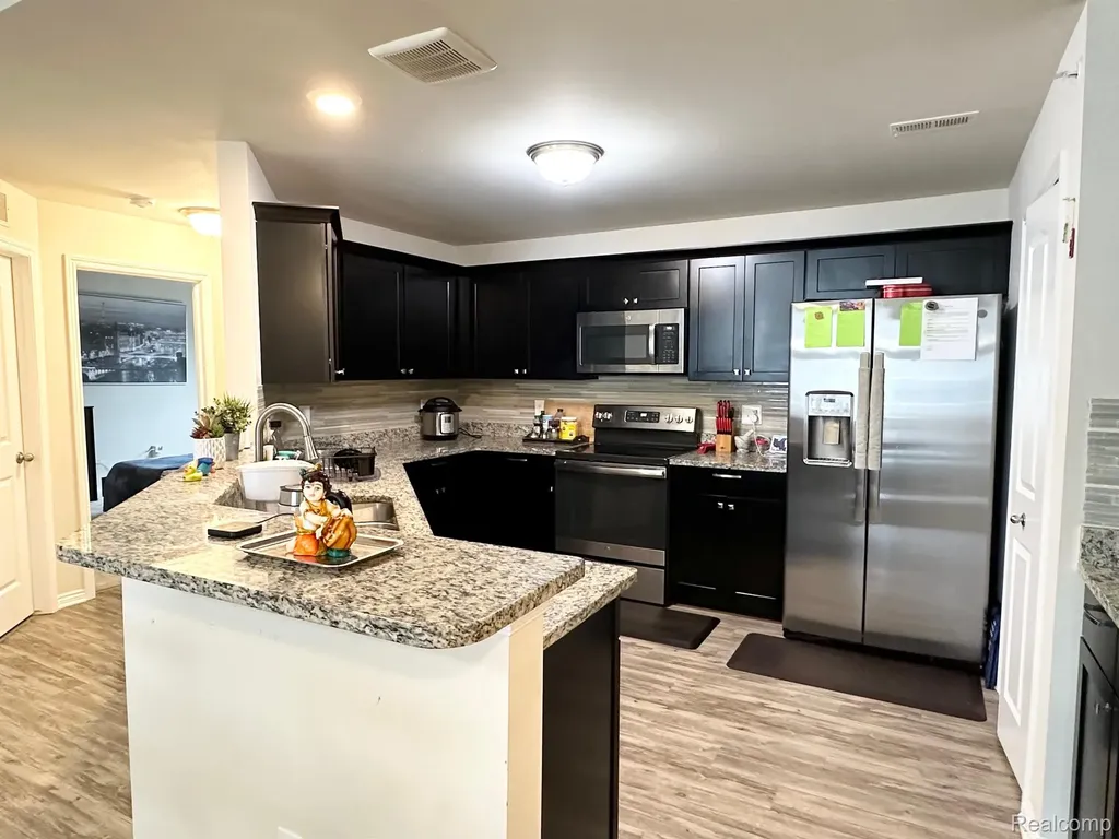 1216 Orchid Circle Canton Charter Township MI 48187