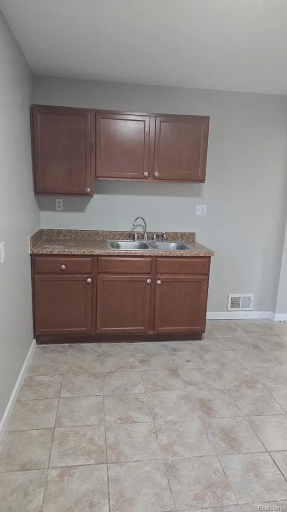 3107 Henry Street Inkster City MI 48141