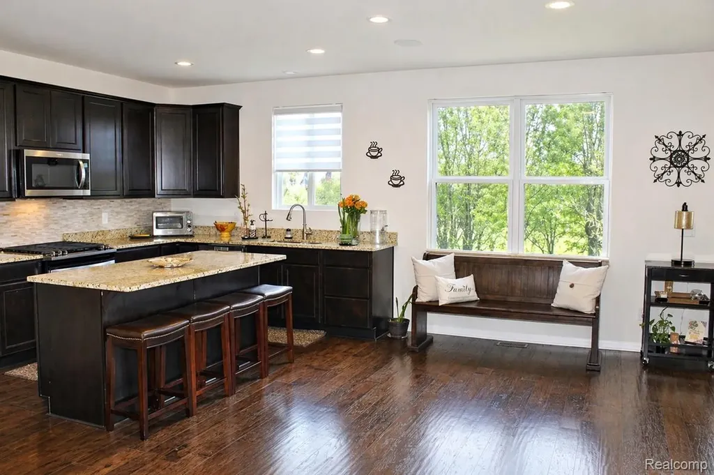 860 Backshore Drive Canton Charter Township MI 48187