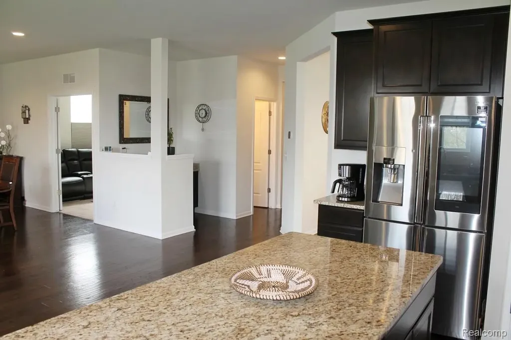 860 Backshore Drive Canton Charter Township MI 48187