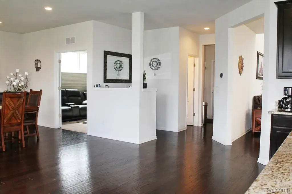 860 Backshore Drive Canton Charter Township MI 48187