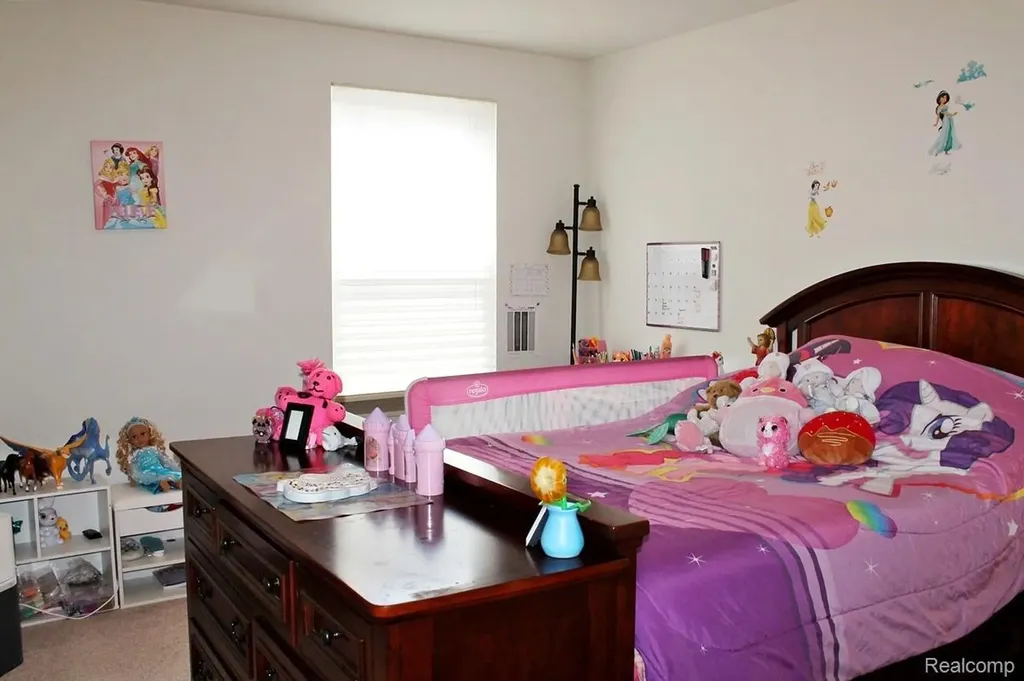 860 Backshore Drive Canton Charter Township MI 48187