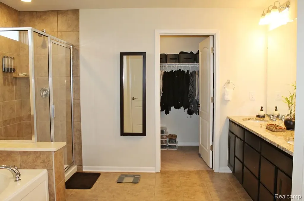 860 Backshore Drive Canton Charter Township MI 48187