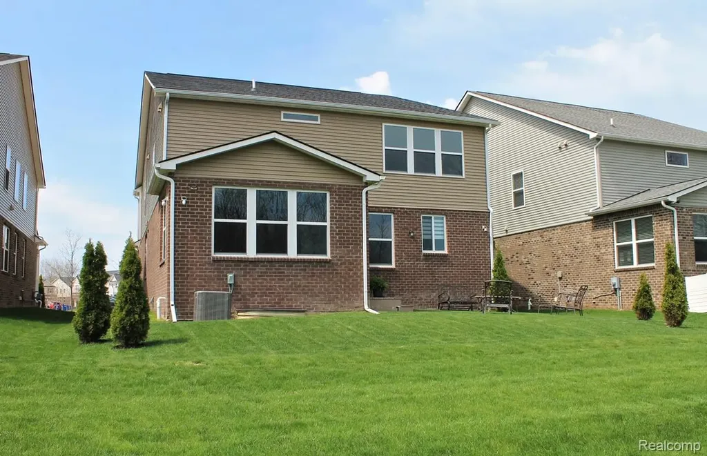860 Backshore Drive Canton Charter Township MI 48187