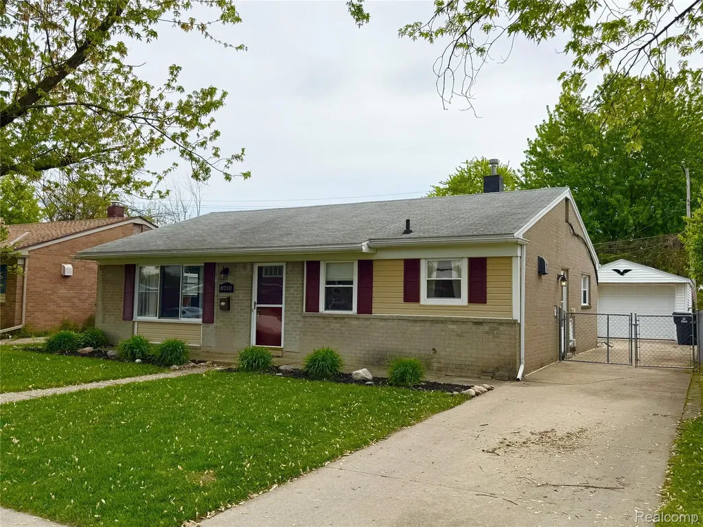 8210 Liberty Boulevard Westland City MI 48185