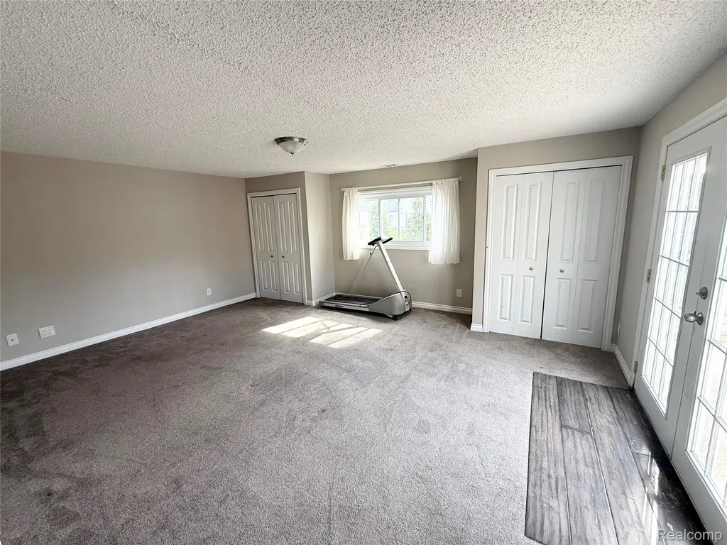 8210 Liberty Boulevard Westland City MI 48185